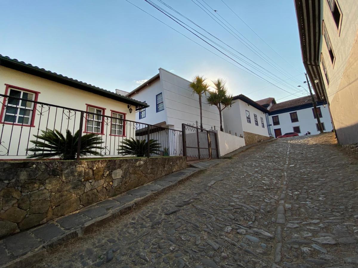 Vila Casa No Centro Historico De Catas Altas Exteriér fotografie