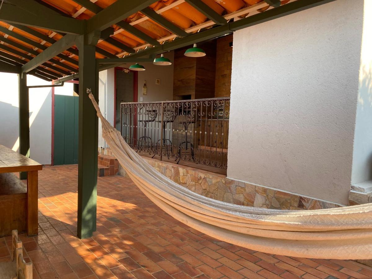 Vila Casa No Centro Historico De Catas Altas Exteriér fotografie