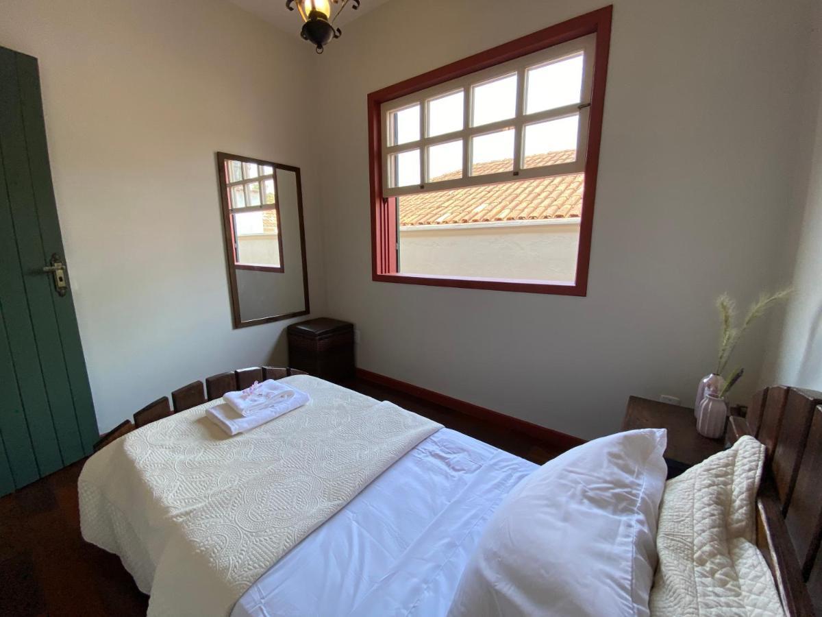 Vila Casa No Centro Historico De Catas Altas Exteriér fotografie